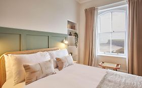Host & Stay - Huntcliff View Apartment